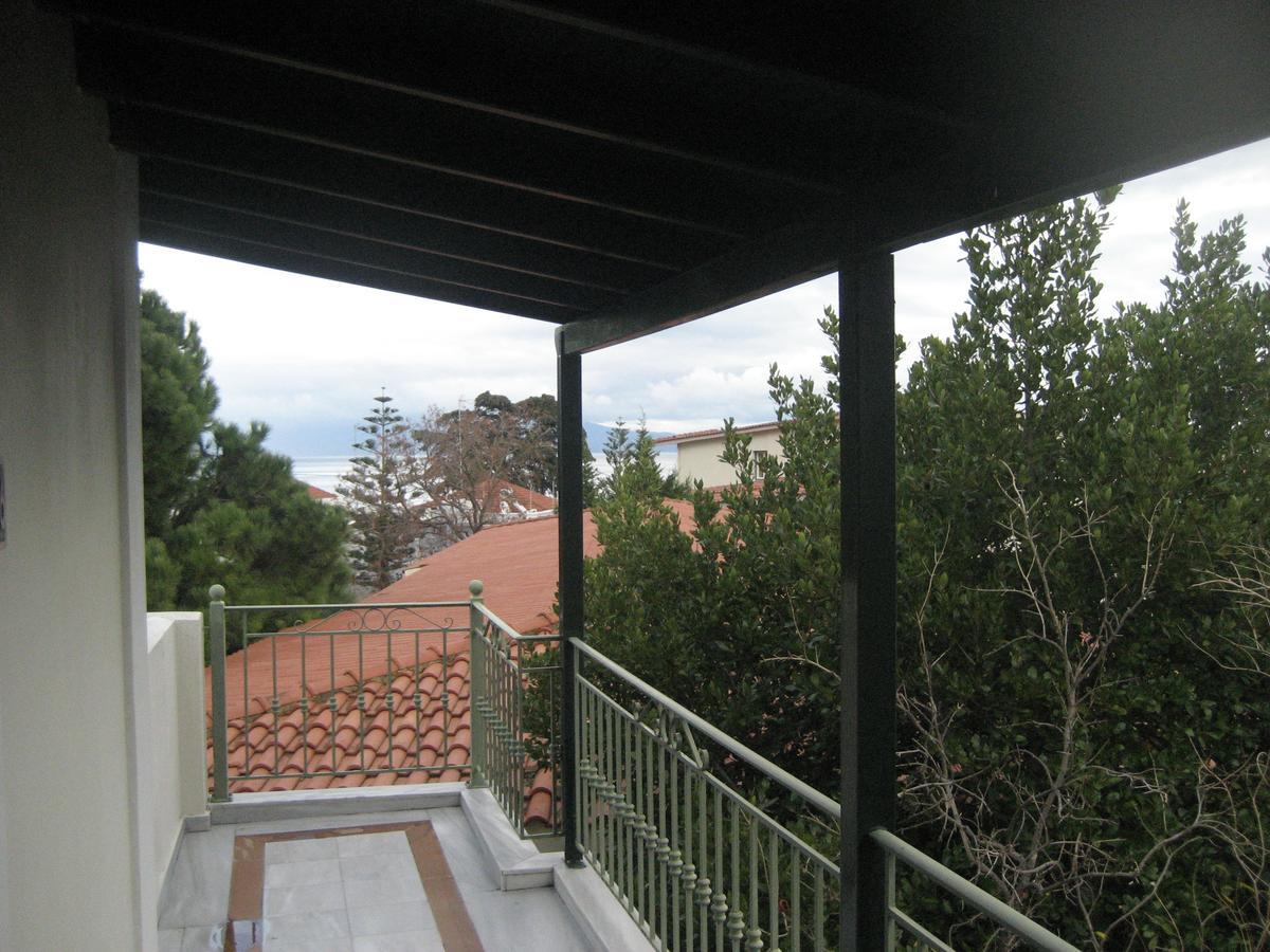 Kyveli Hotel Apartments Vrontádos Exteriör bild